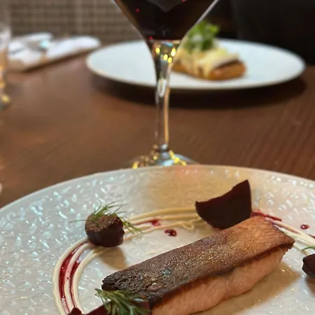 Sweeney's 2020 Limited 4* Dungloe