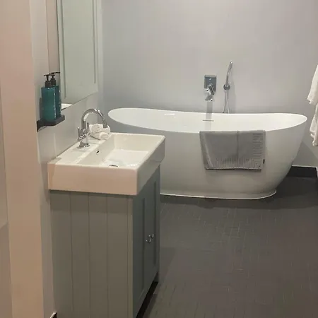 Sweeney's 2020 Limited Hotel