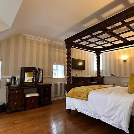Sweeney's 2020 Limited Hotell 4*