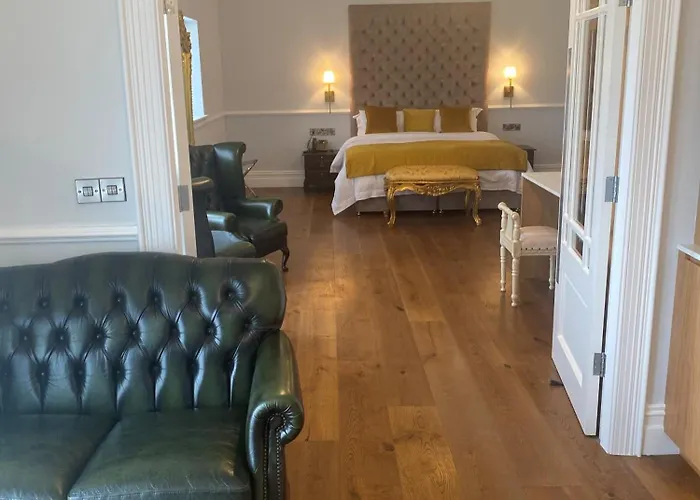 Sweeney's 2020 Limited Ξενοδοχείο 4*